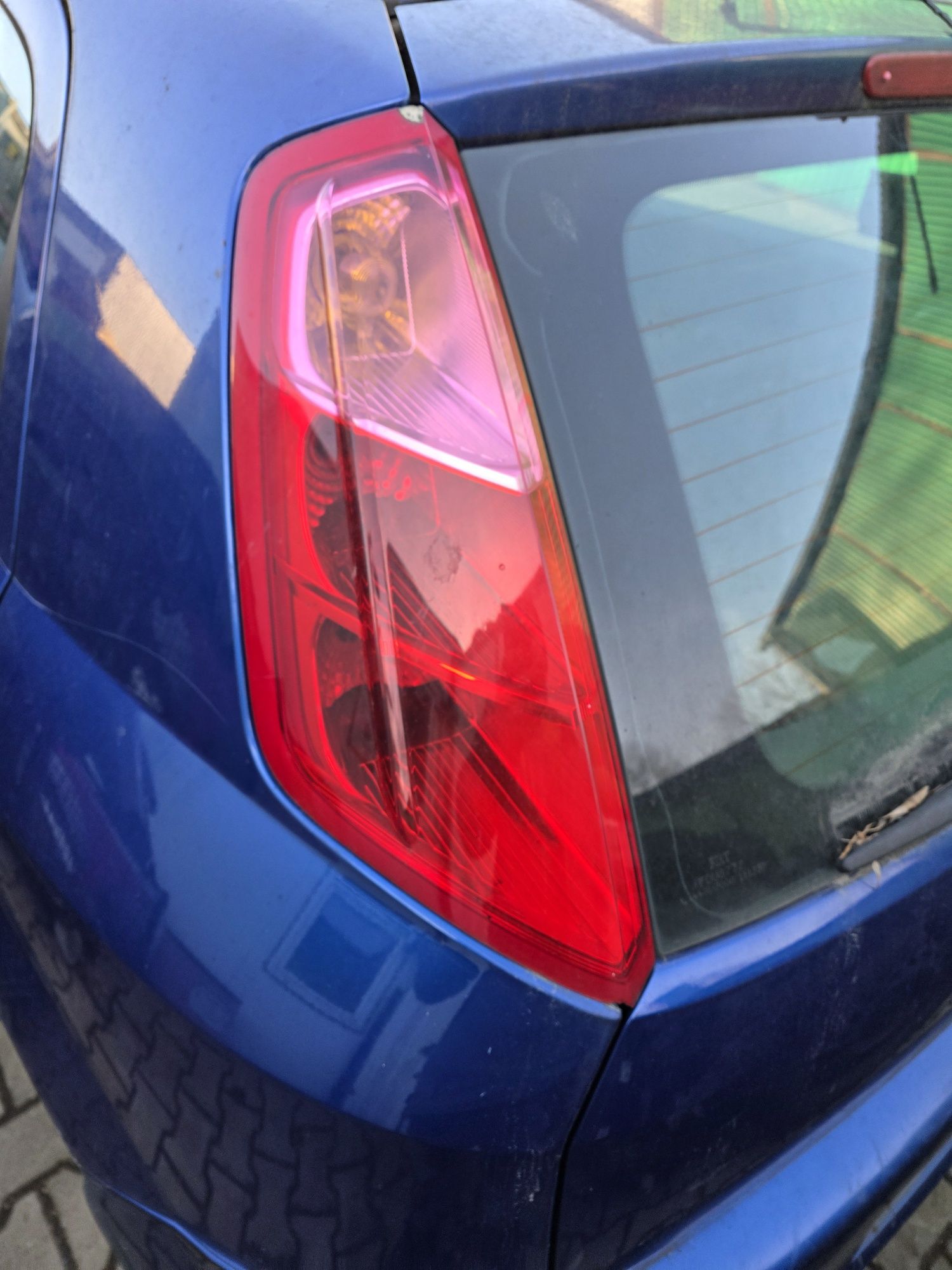 Fiat punto lampa tyl lewy 3 5 drzwi 06r Orginał