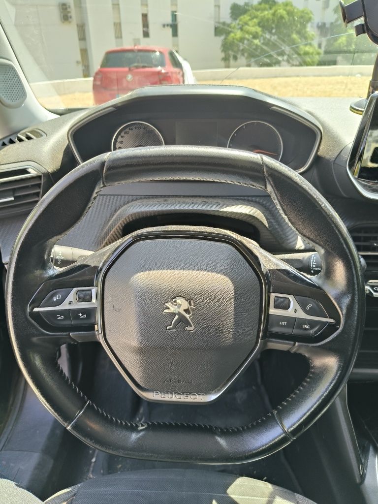 Peugeot 2008 usado