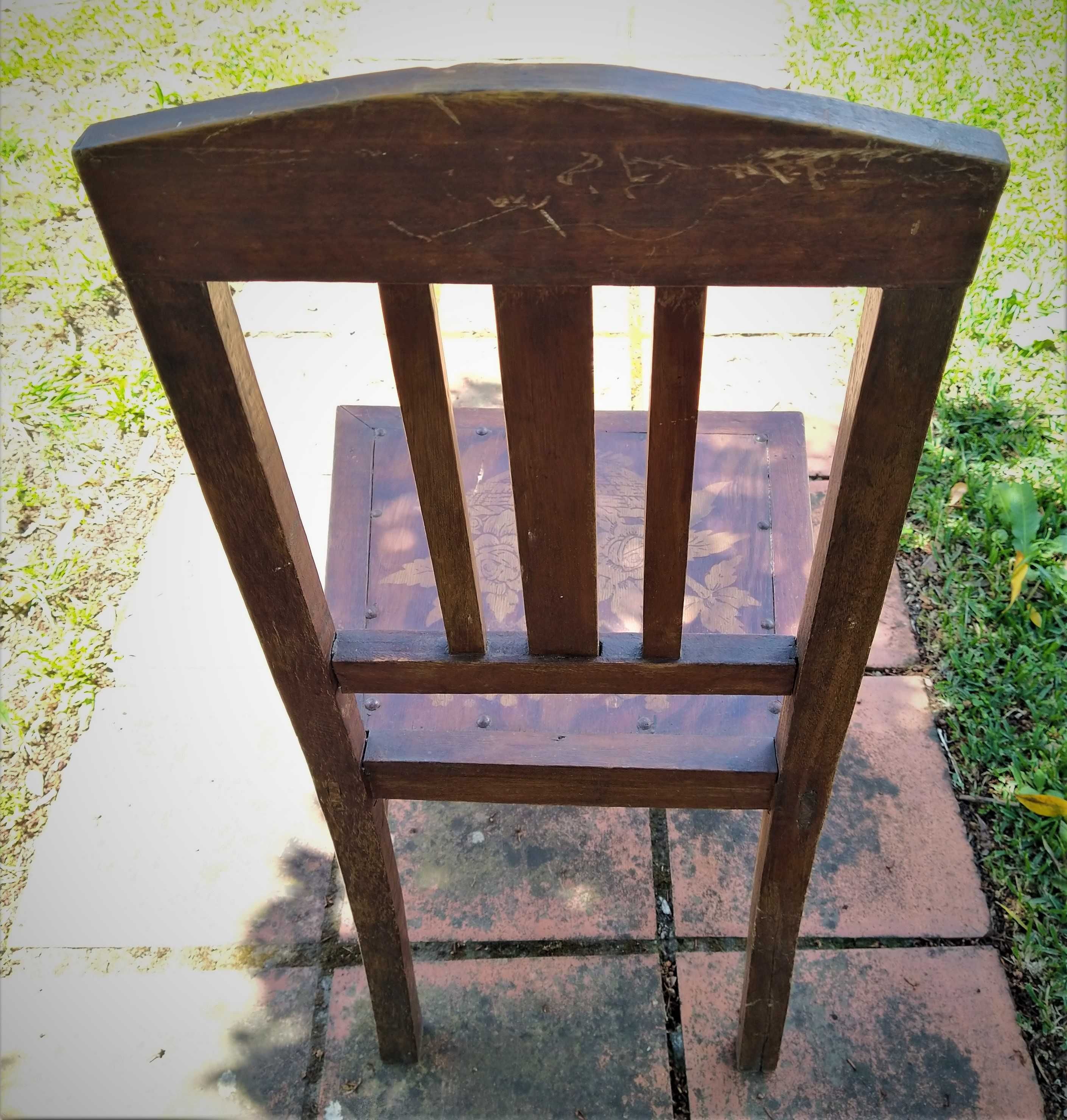 Conjunto de cadeiras vintage