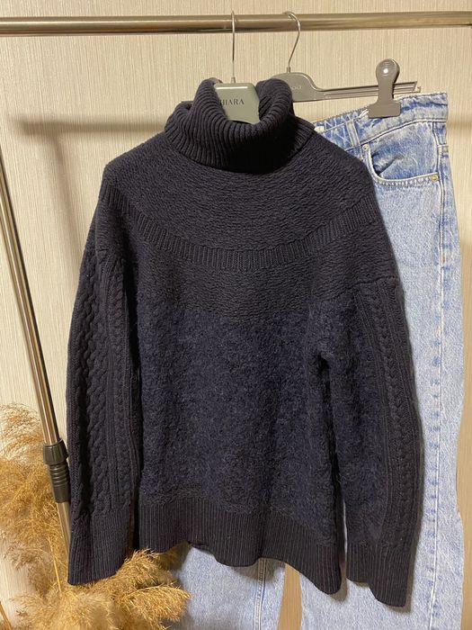 Нереальний светр Cos