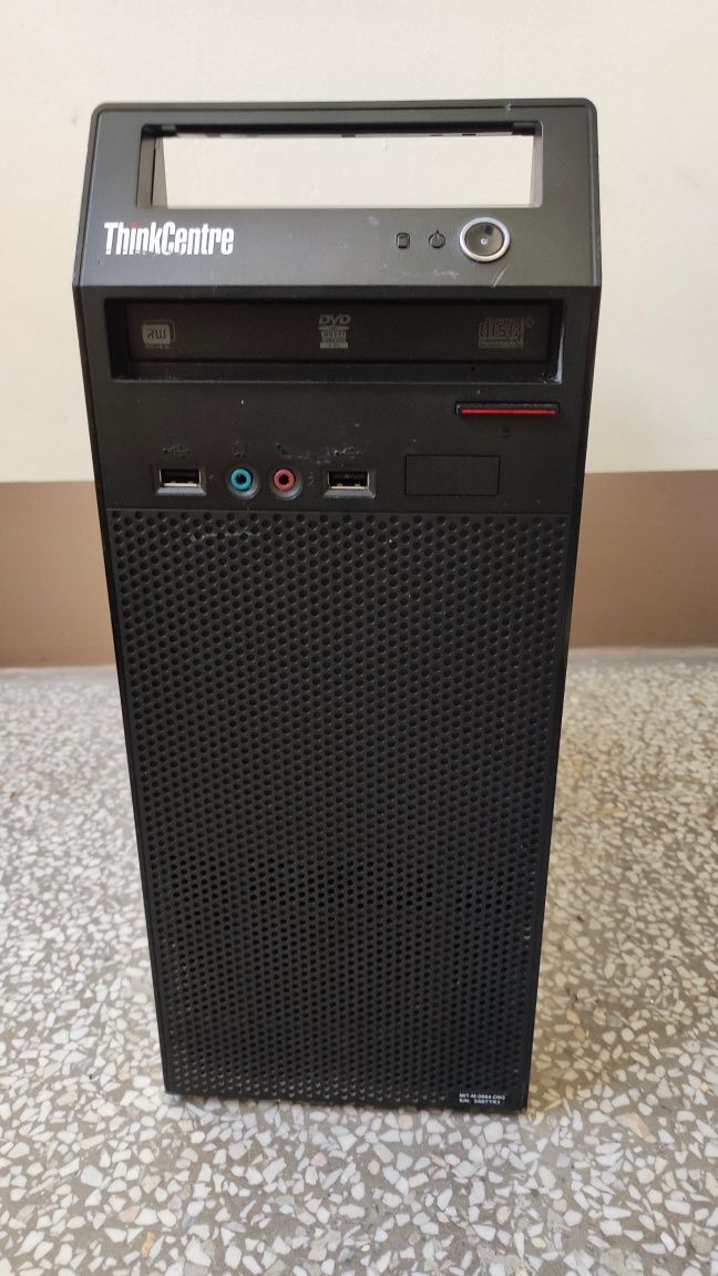Lenovo A70 C2D E8400 3Ghz ram 2GB DDR3 Win7