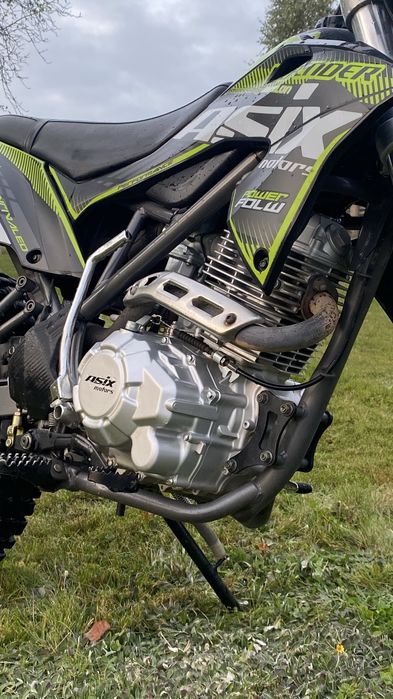 Defender Asix 250