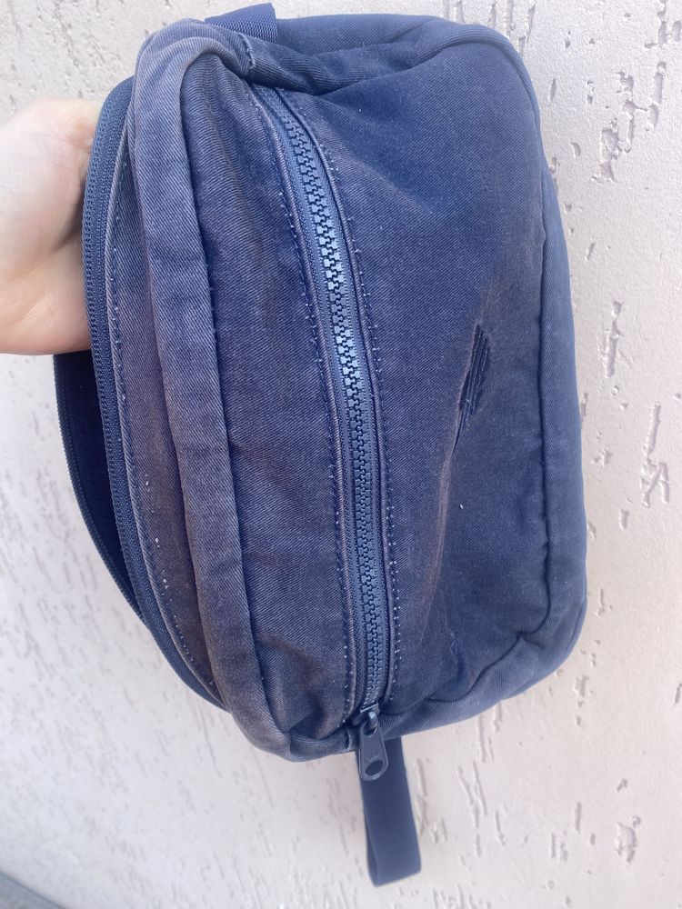 Сумка на пояс adidas RIFTA
