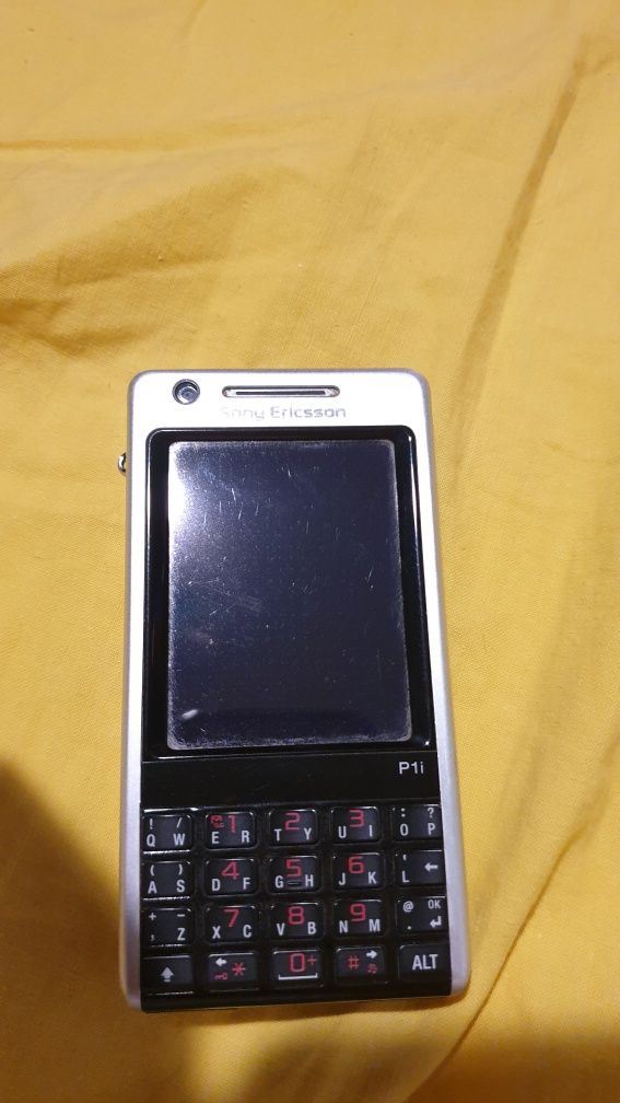 Sony Ericsson p1i