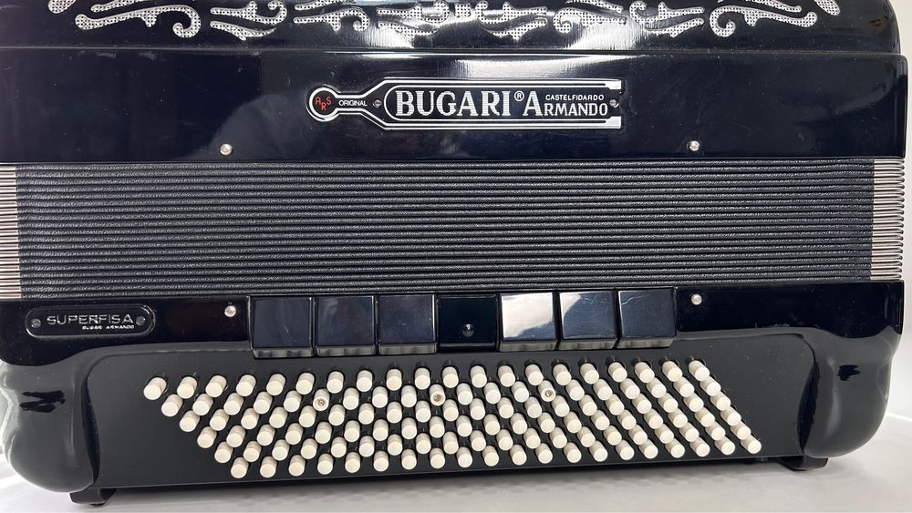 Acordeão Armando Bugari
