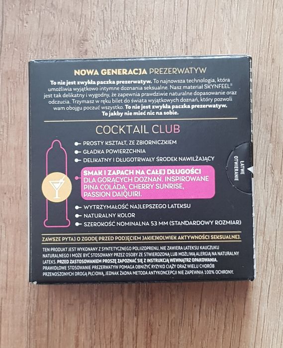SKYN Coctail Club nielateksowe prezerwatywy smakowe