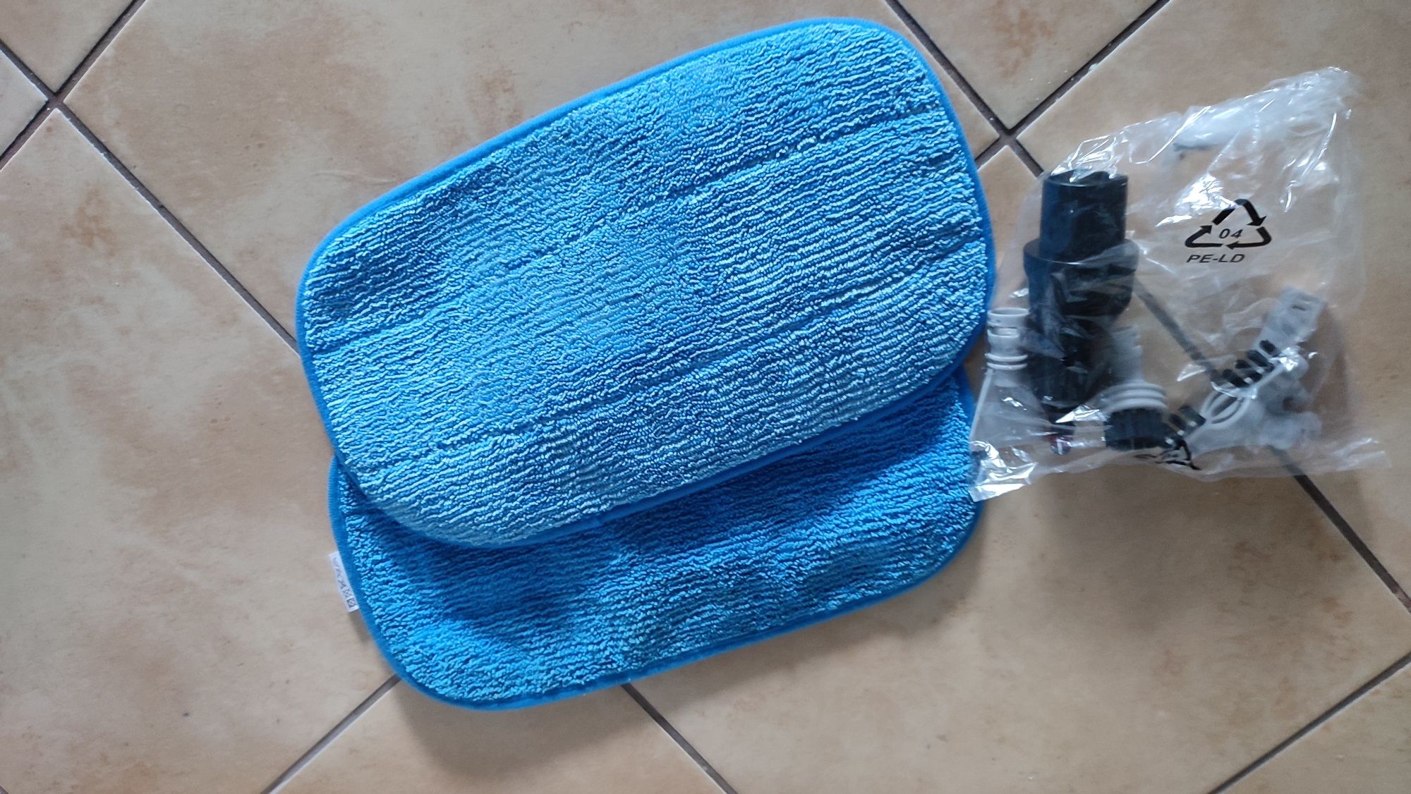 Elektryczny mop parowy Teesa TSA5051