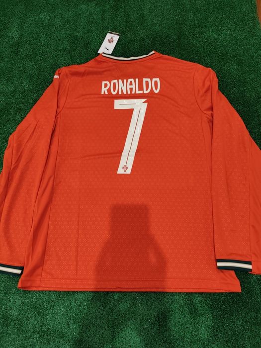 Camisola Portugal manga comprida - Ronaldo