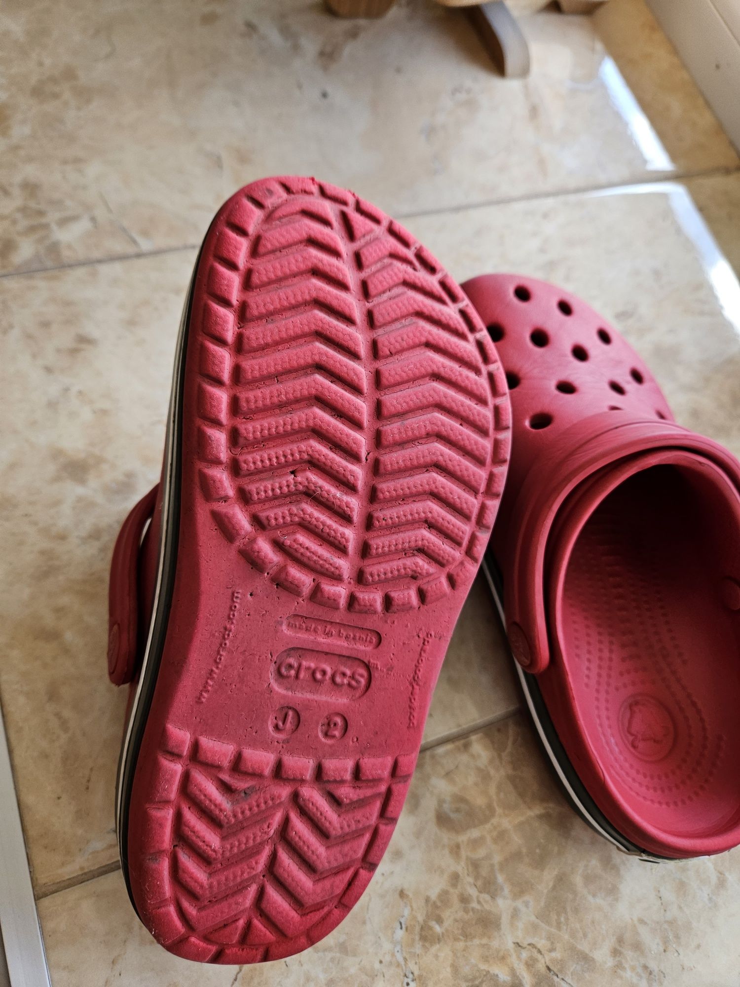 Продам Crocs можно как унисекс