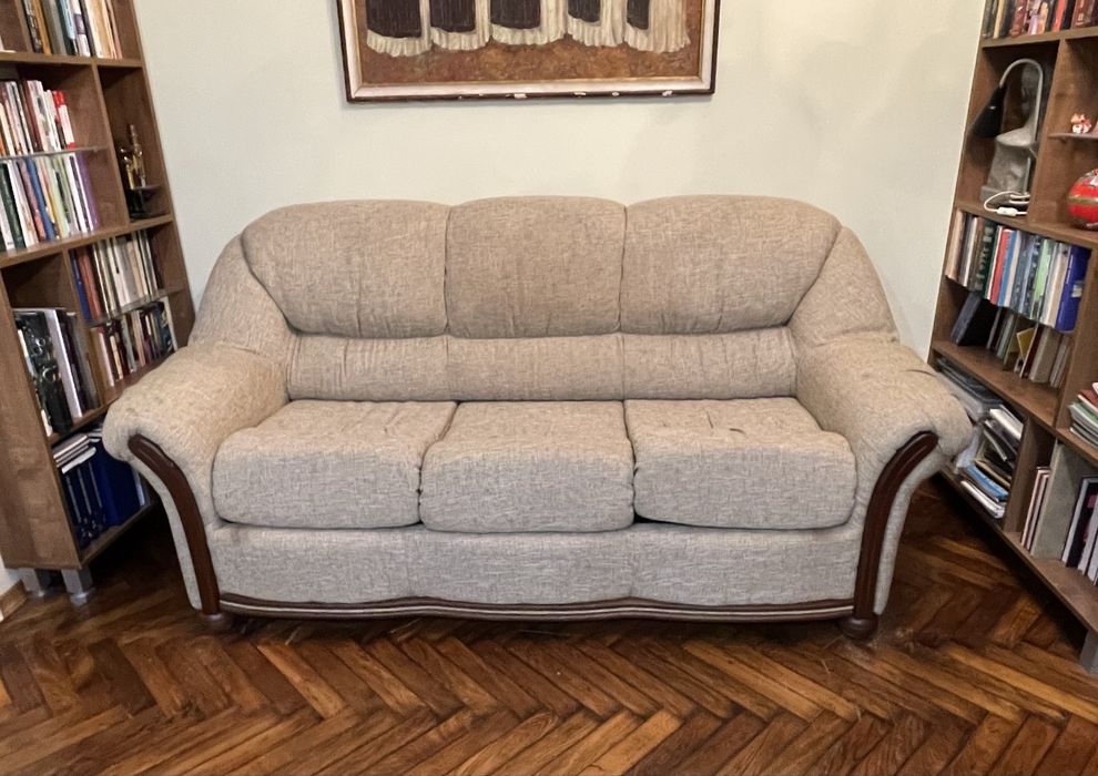 Терміново продаю диван