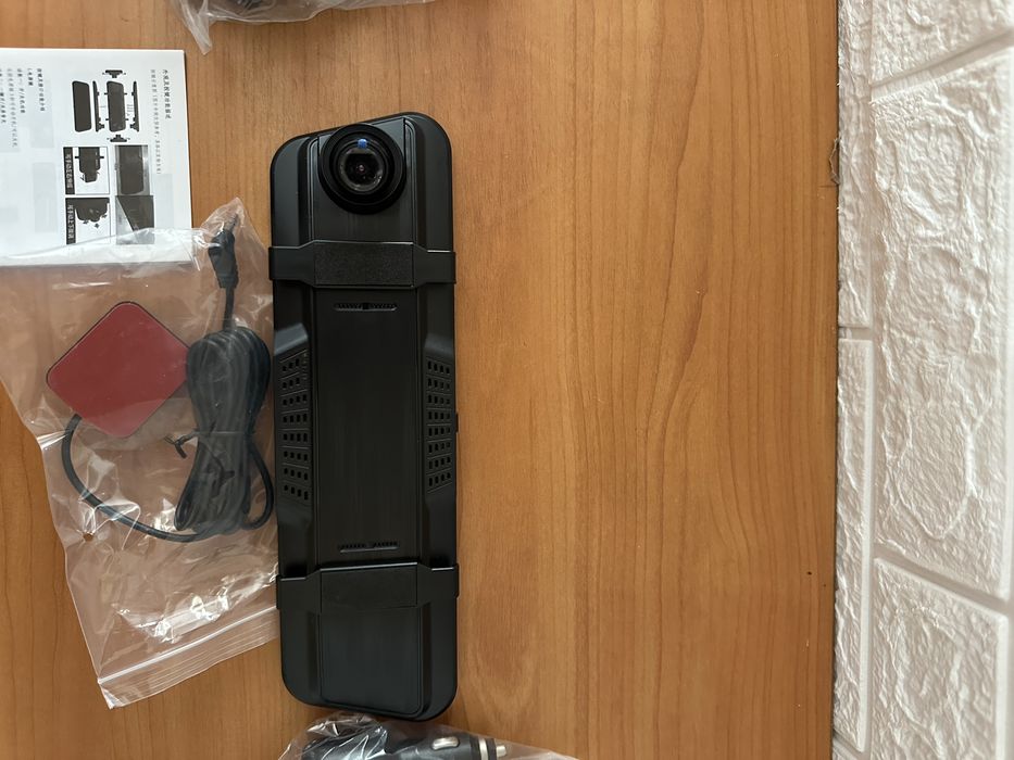 Дзеркало-реєстратор 170° Full HD