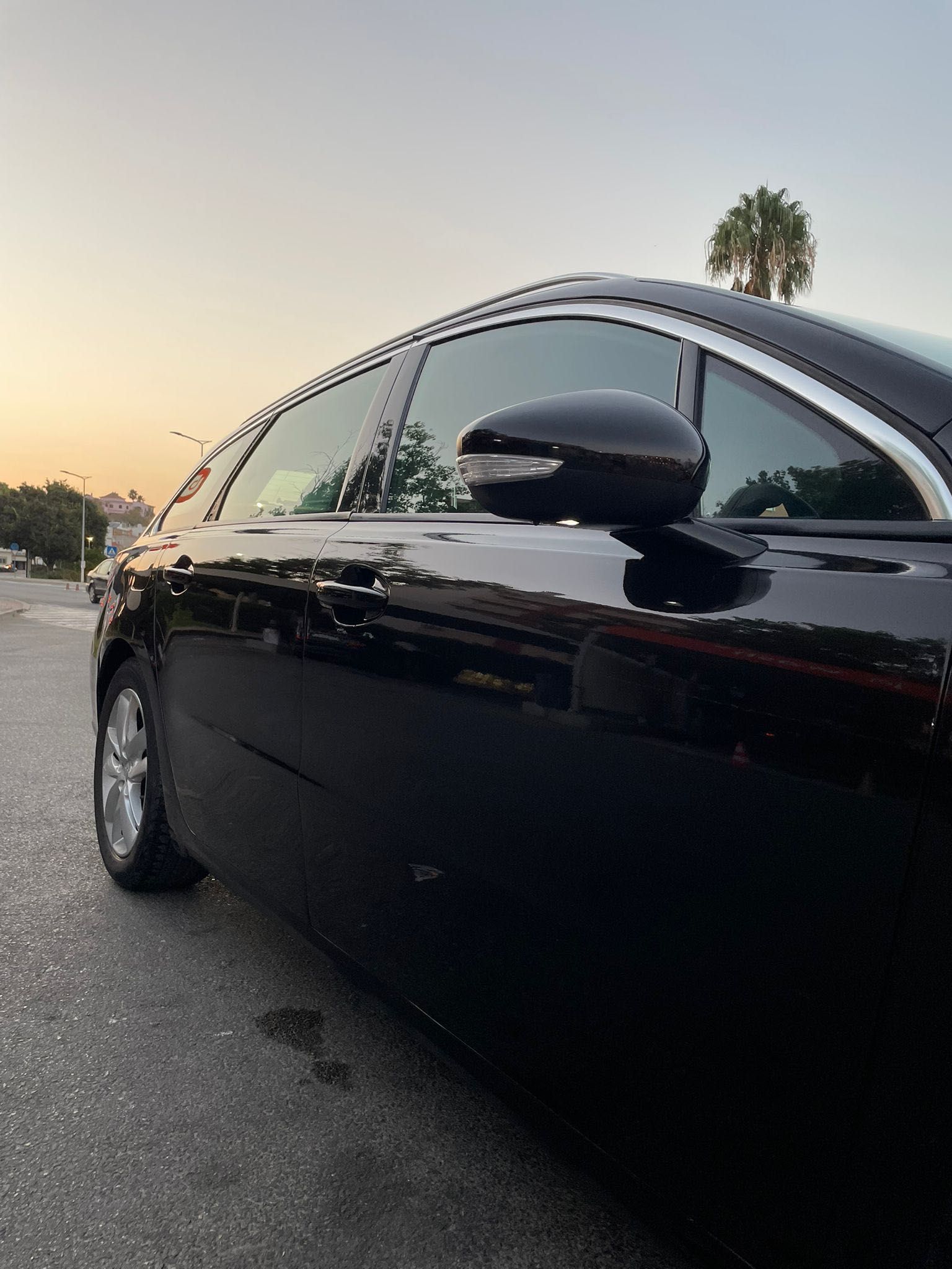 Peugeot SW 1.6 – Cor café escuro – Em excelente estado