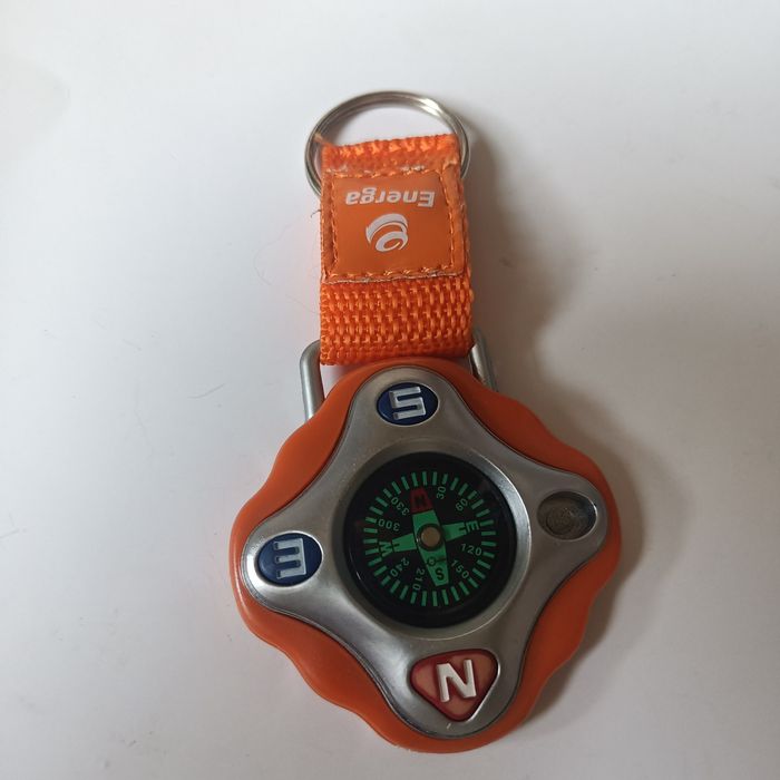 Brelok breloczek do kluczy kompas