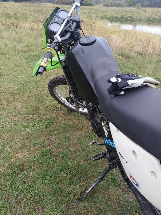 Cross kawasaki kmx 125. Sprzedam albo zamienie