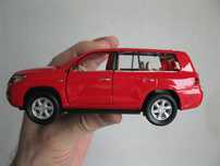 Машинка металлическая lexus lx570 1:32  бренд MSZ Toys
