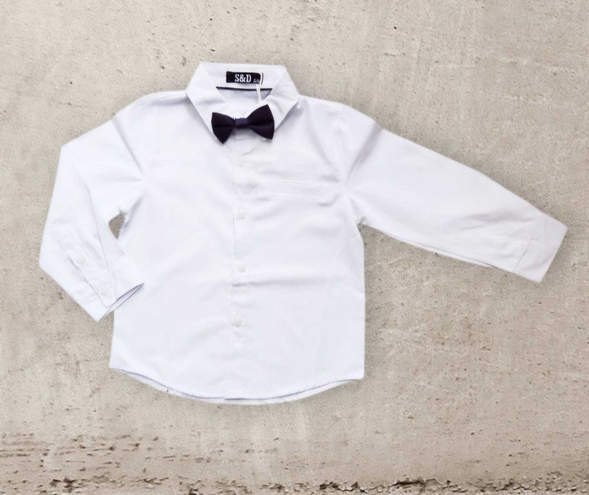 Biała koszula dla chłopca z muchą 6-7 lat