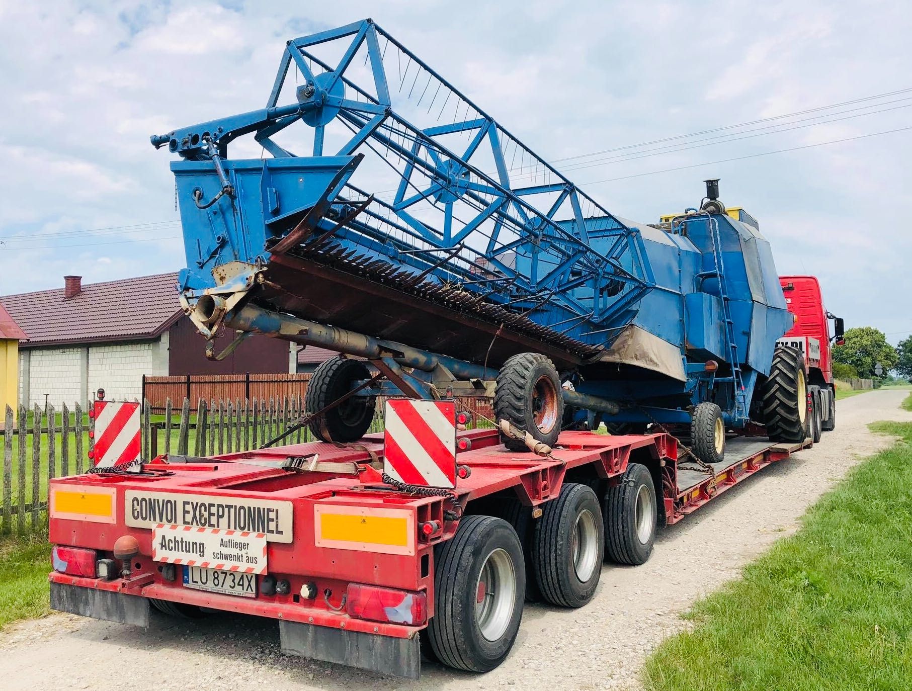 Transport niskopodwoziowy, transport maszyn, ponadnormatywny