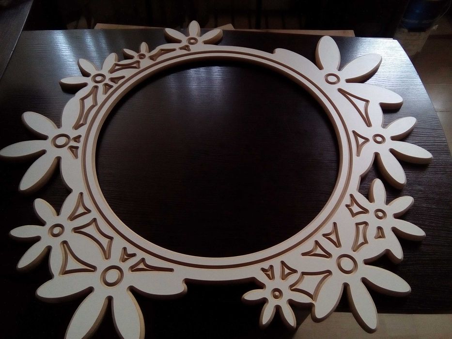 Фрезеровка ЧПУ по ЛДСП, дереву, фанере, МДФ, пластику.