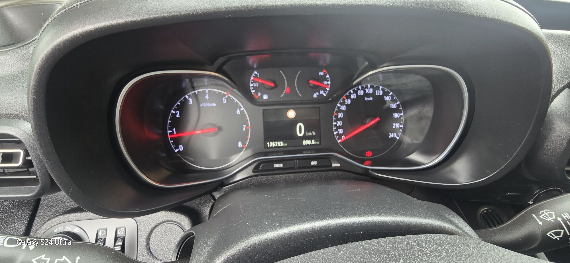 Opel Combo 1.5 d 102hp