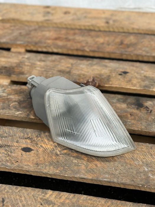 Piscas frente citroen xantia