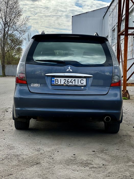 Продам Mitsubishi Grandis