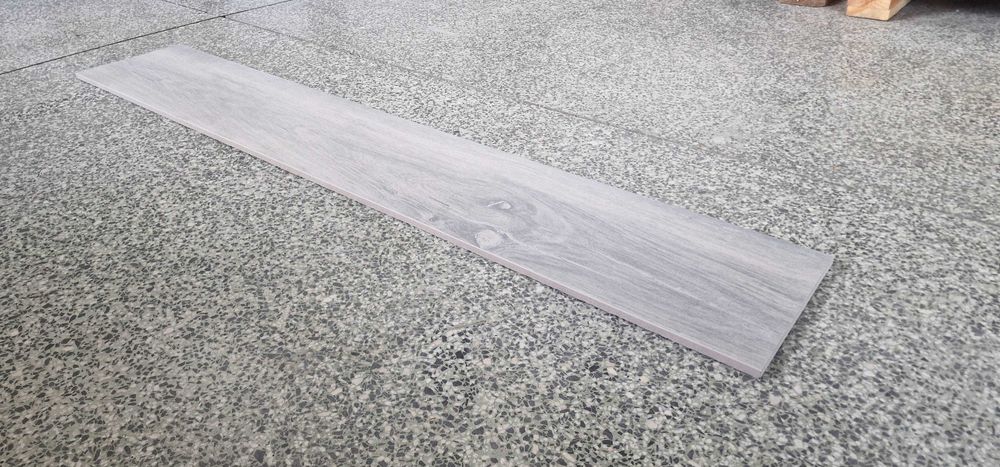 Gres drewnopodobny szary do łazienki Dublin Soft Grey 20x120 Gat II