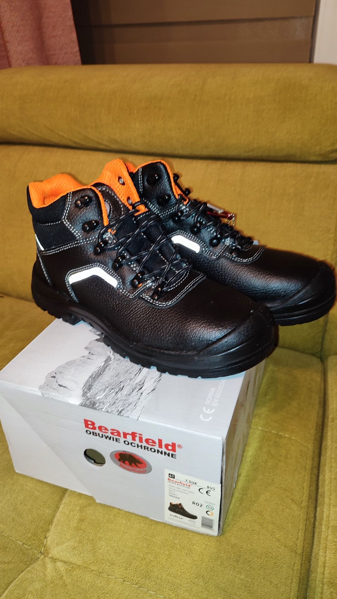 BEARFIELD buty bezpieczne R02 S3 SRC rozmiar 41
