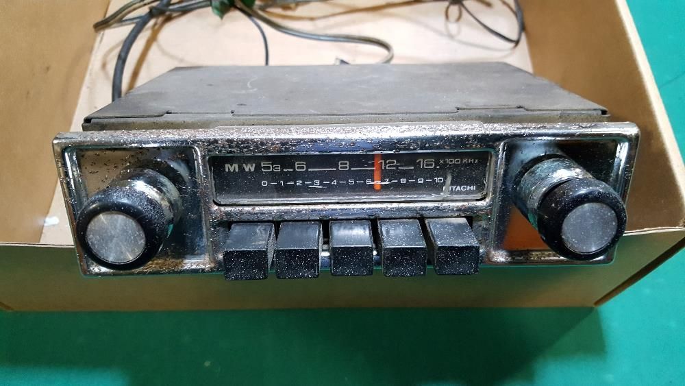 Auto Radio Hitachi Antigo de VW de 1959