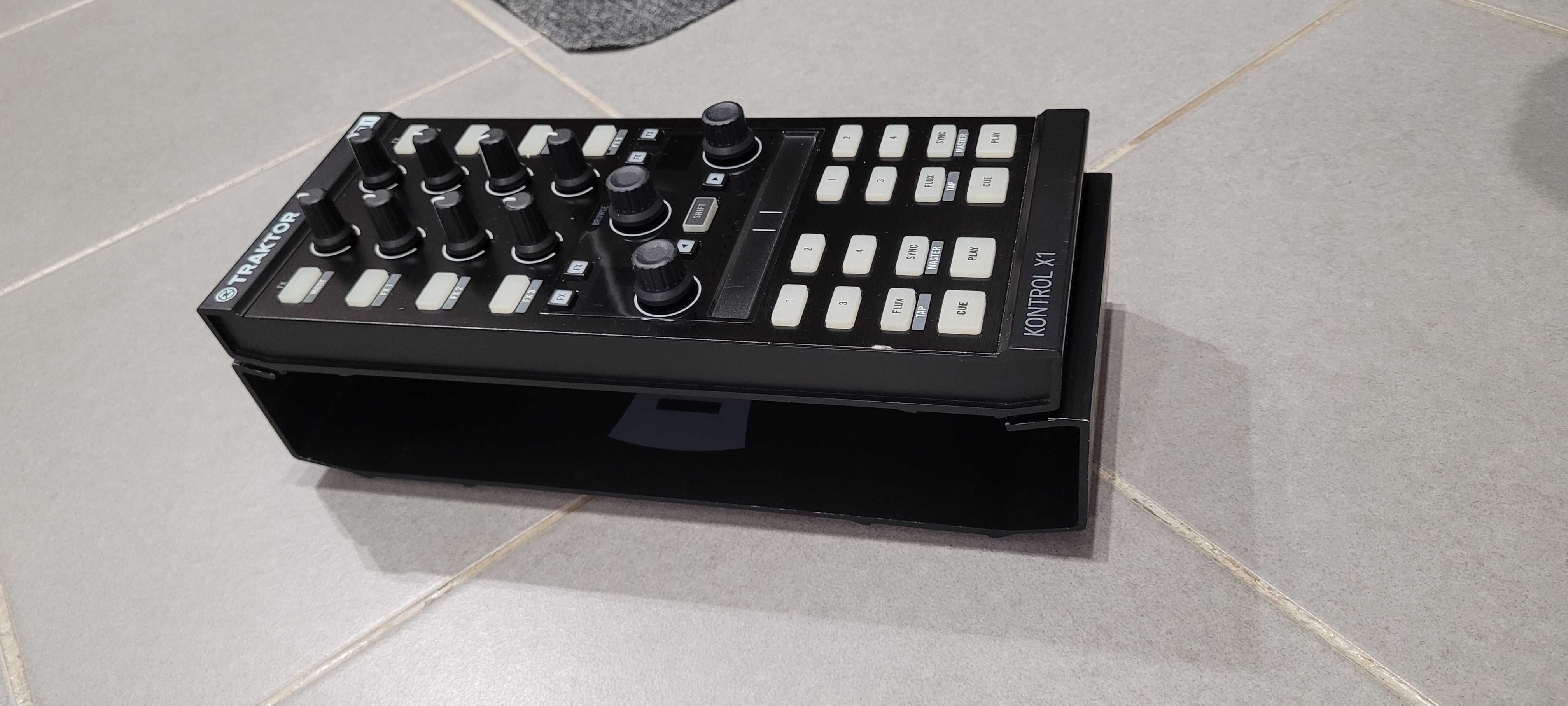 Kontroler traktor X1 MK2 + stand