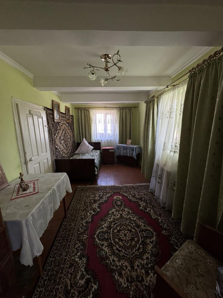 Продається будинок в селі