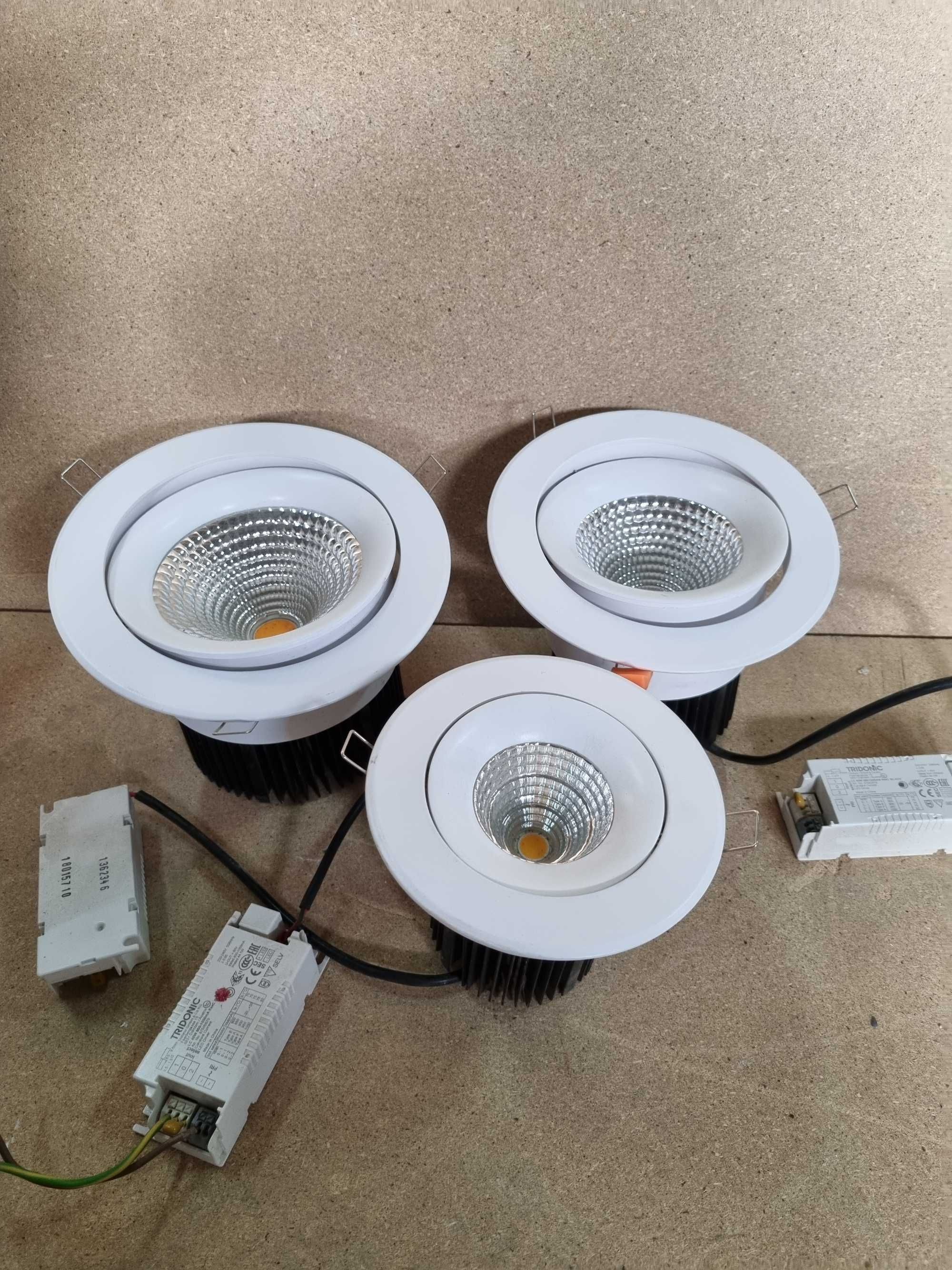 lampy halogenowe led CEL MONA 2