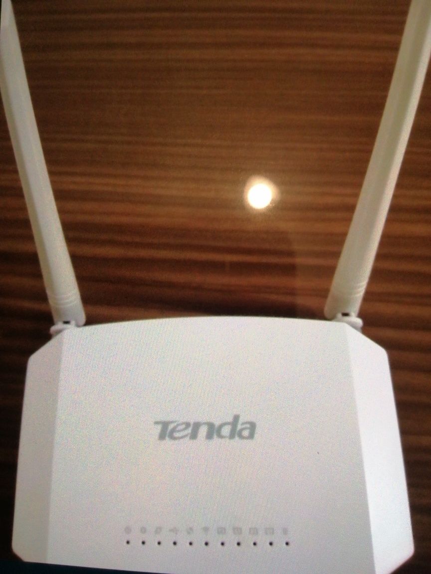 Маршрутизатор Роутер Wi-Fi  Tenda D301 v2