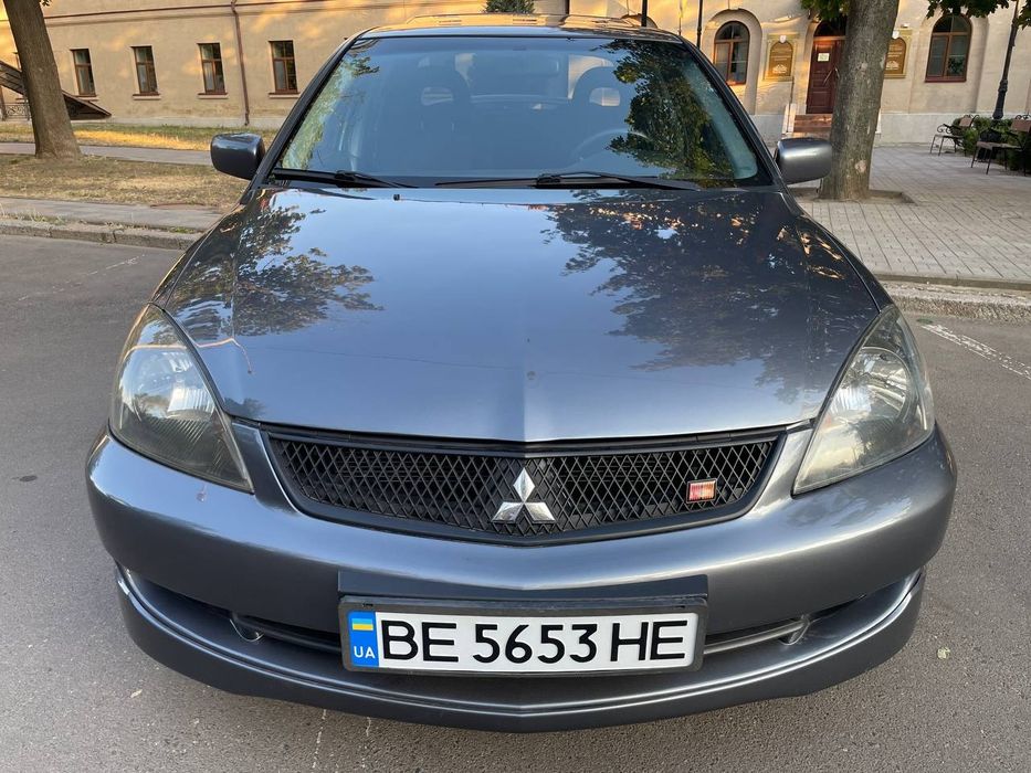 Митсубиси Лансер 2.0 автомат