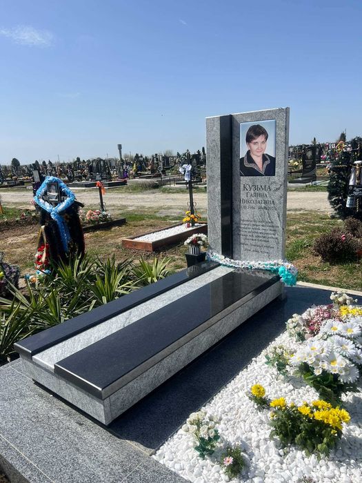 Виготовлення пам’ятників під ключ | Камінь український та імпорт