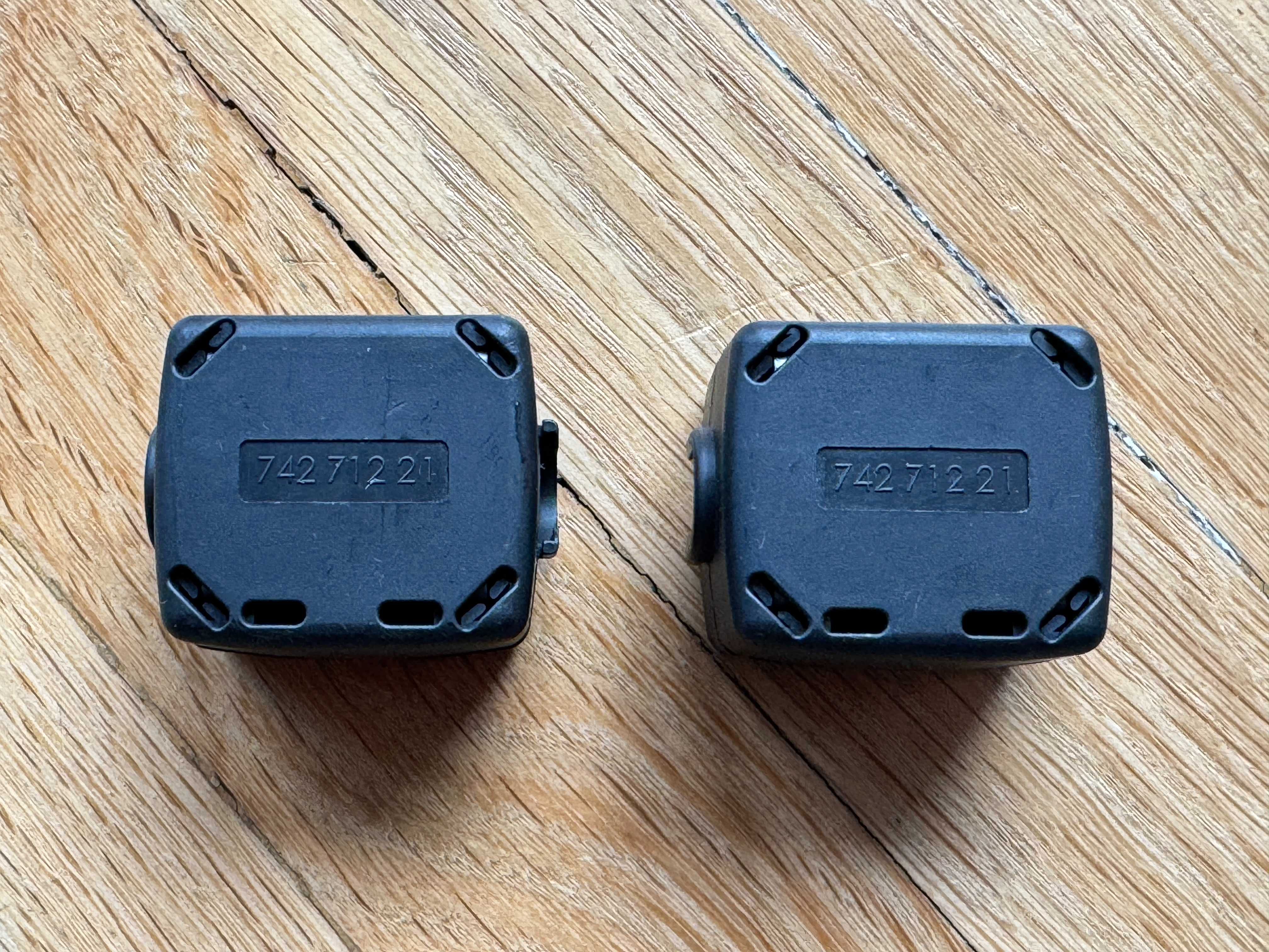 Filtr ferrytowy Wurth Electronics na kabel 8.5mm do 10.5mm