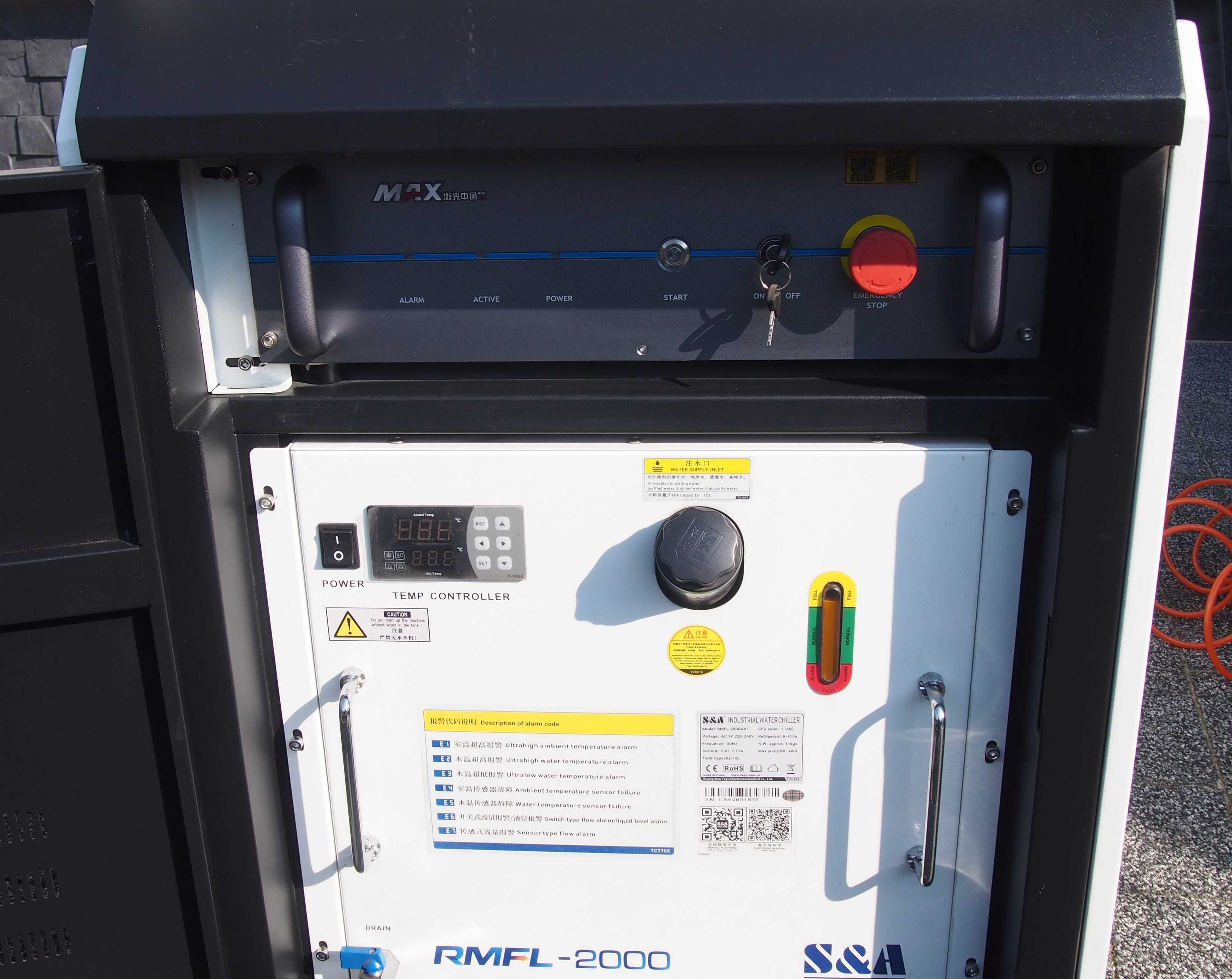 Laser czyszczący światłowodowy MAX 2000 W
