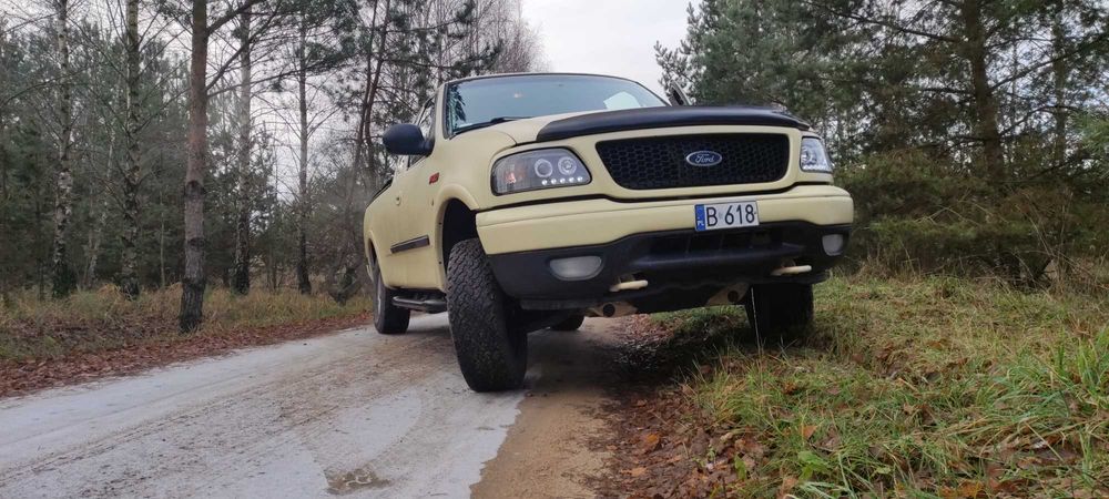 Ford F150 5,4 lpg pickup 2002r