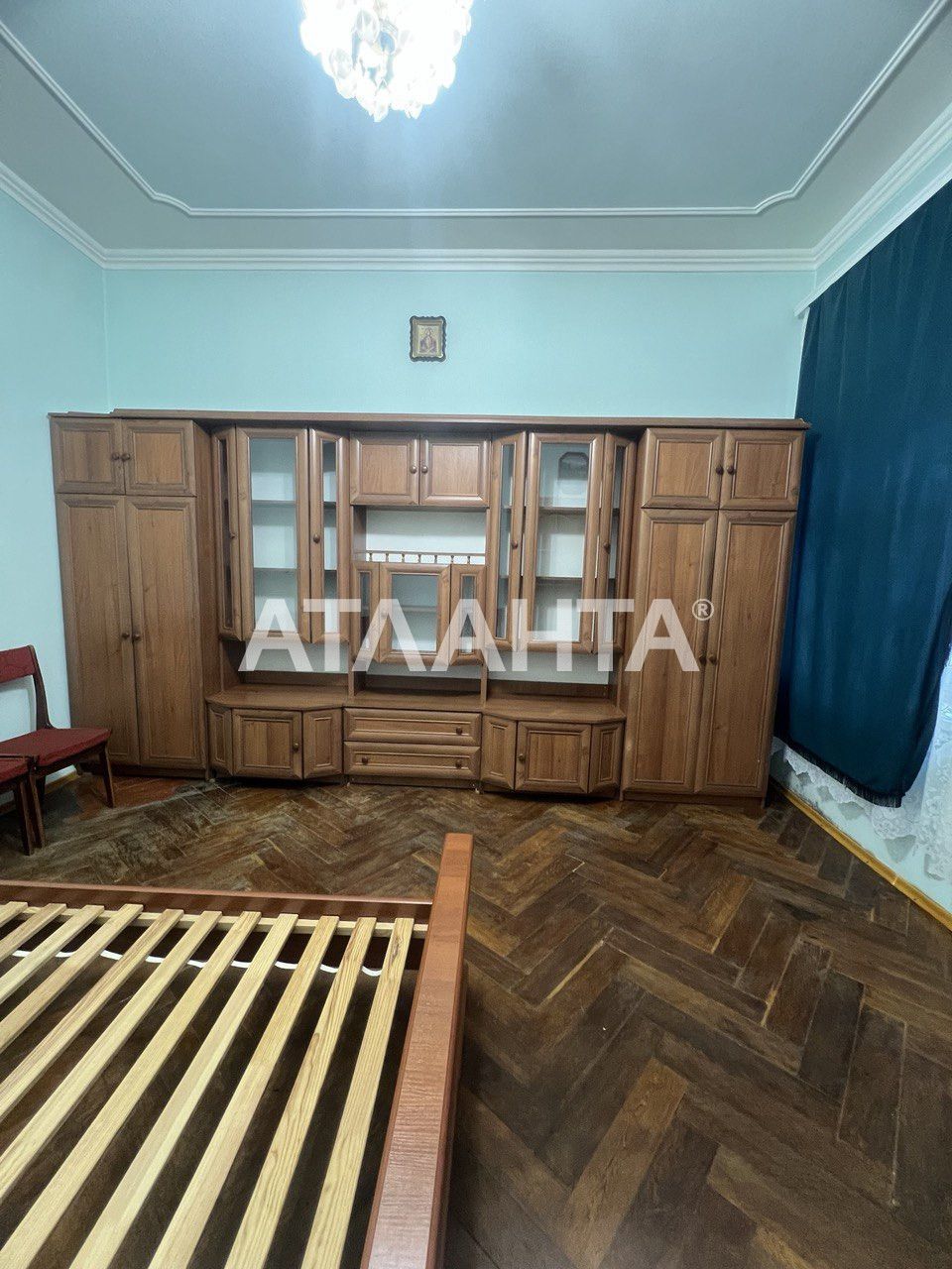 3 кім, 2 поверх, Центр,  вул. Шептицького