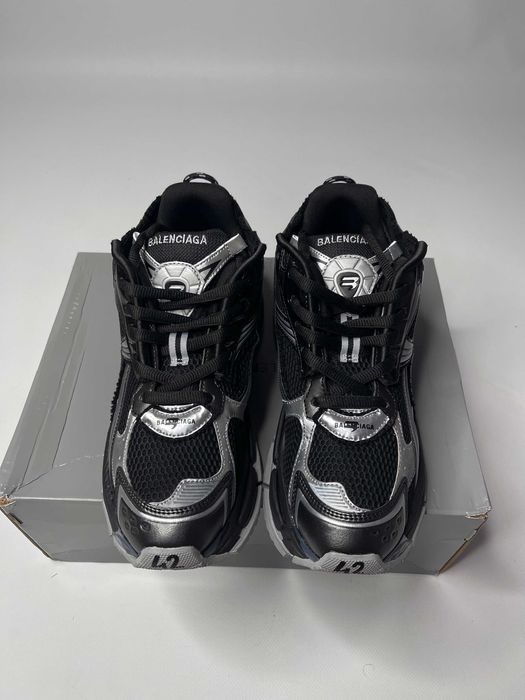 BALENCIAGA Runner кроссовки кеди кеды кросівки чорні sneakers 42 43 44