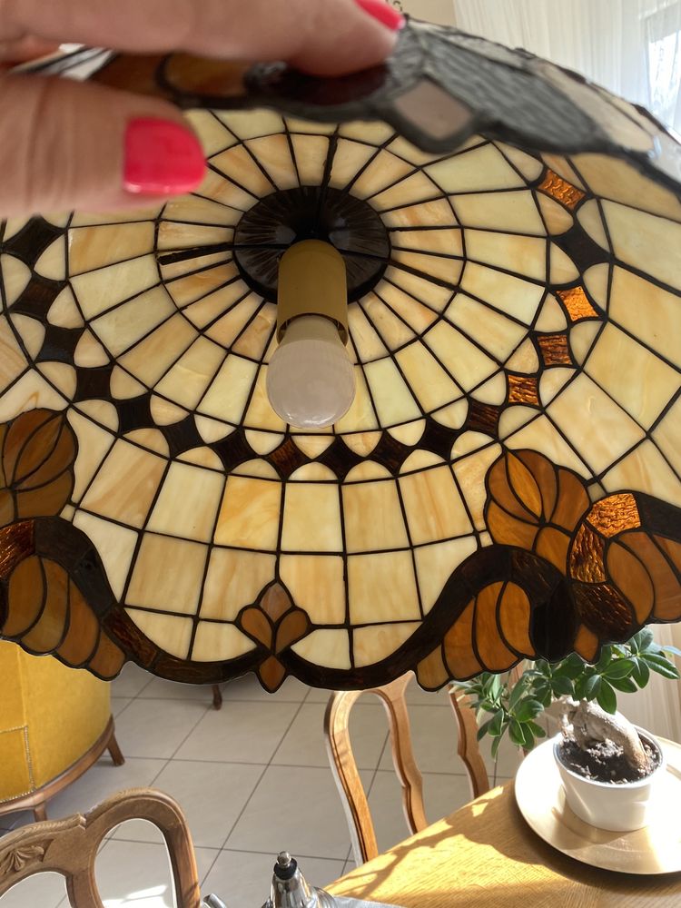 Lampa witrażowa