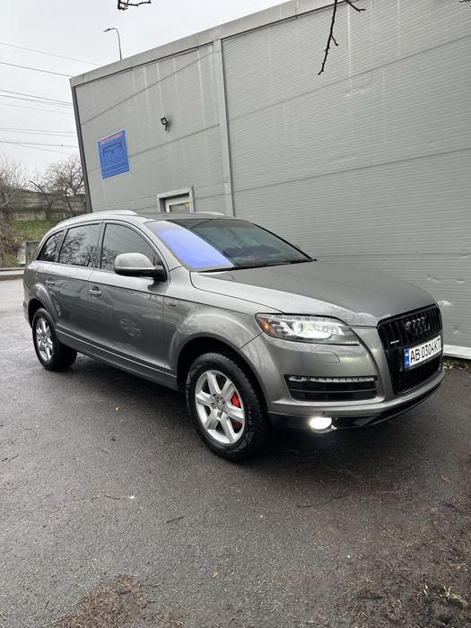 Ауді Q7 3.0 tfsi
