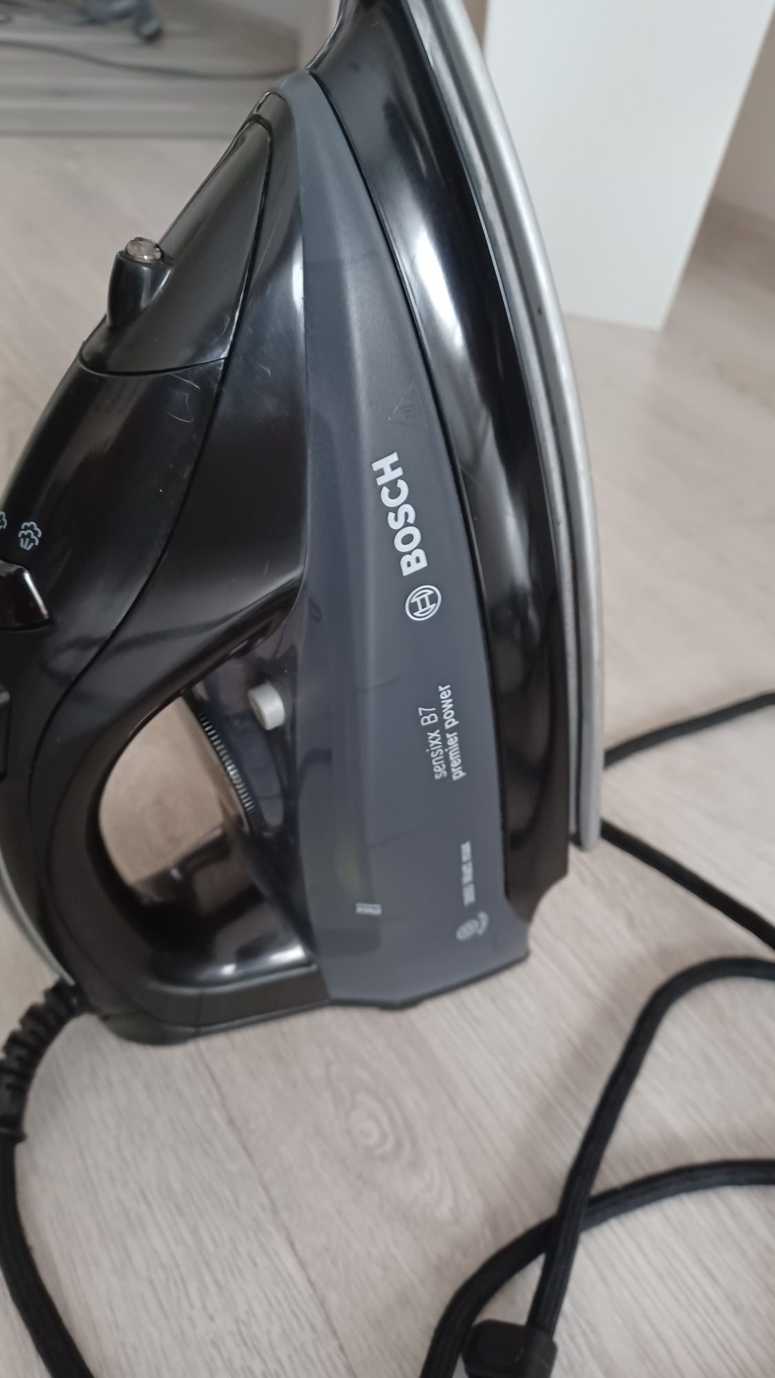 Zelazko Bosch Sensixx B7