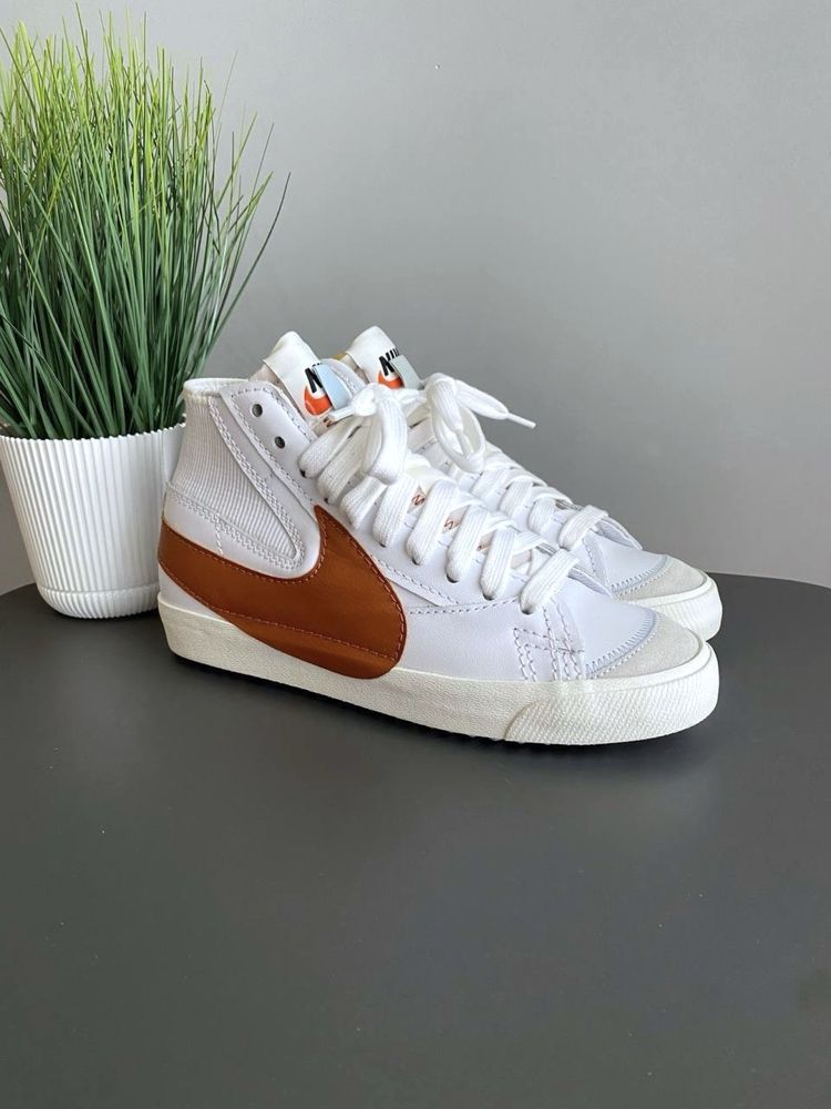 Nike Blazer Mid 77 Jumbo чоловічі шкіряні кросівки, кеди 42,5 розмір