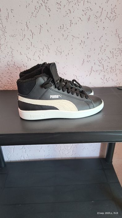 ОРИГІНАЛ  Кросівки Кроссовки кеди 366895-02 EUR 36 37 чорні осінь зима