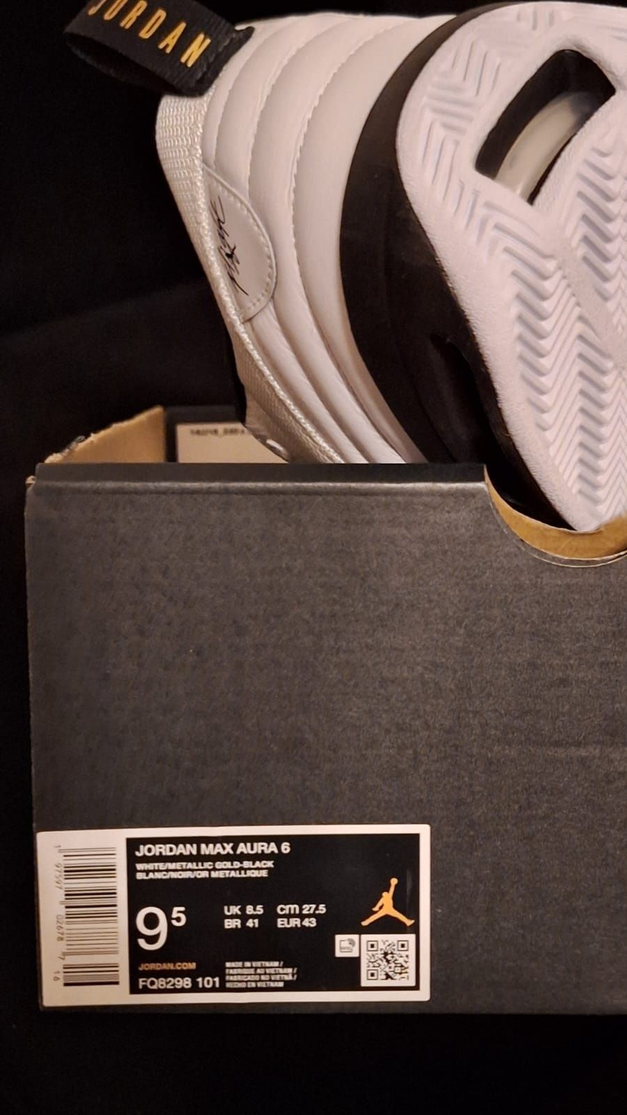 Кросівки Jordan Max Aura 6 FQ8298 101 US9.5 EU 43 27.5CM