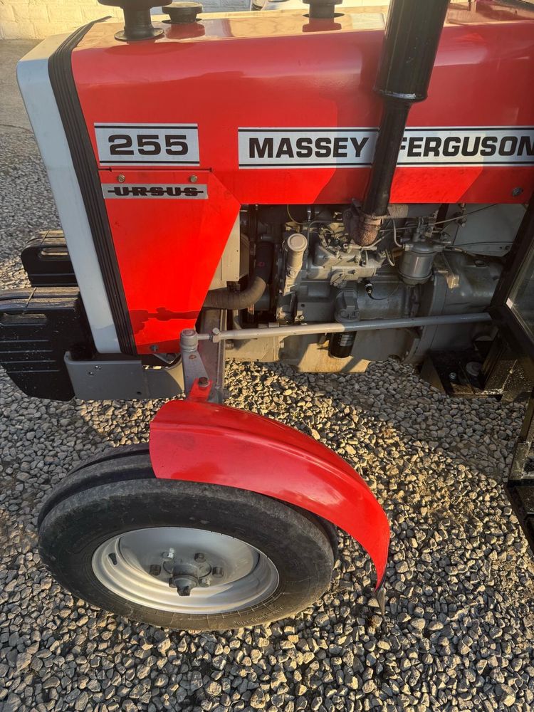 Massey ferguson 255