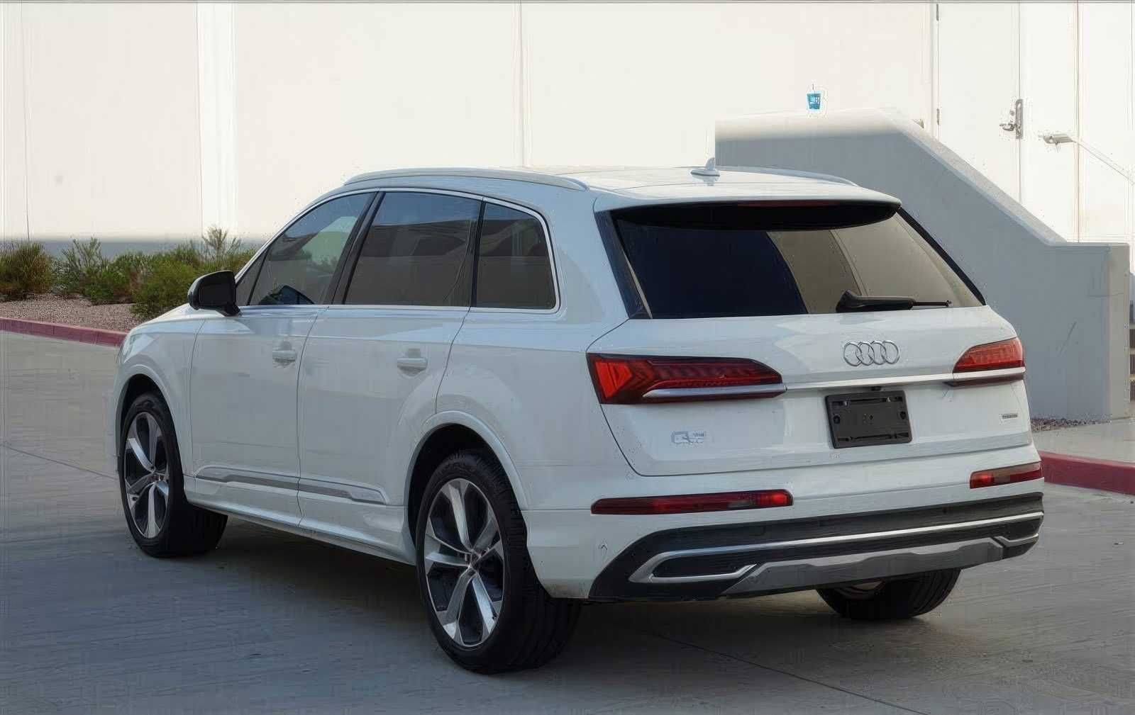 2022   Audi   Q7