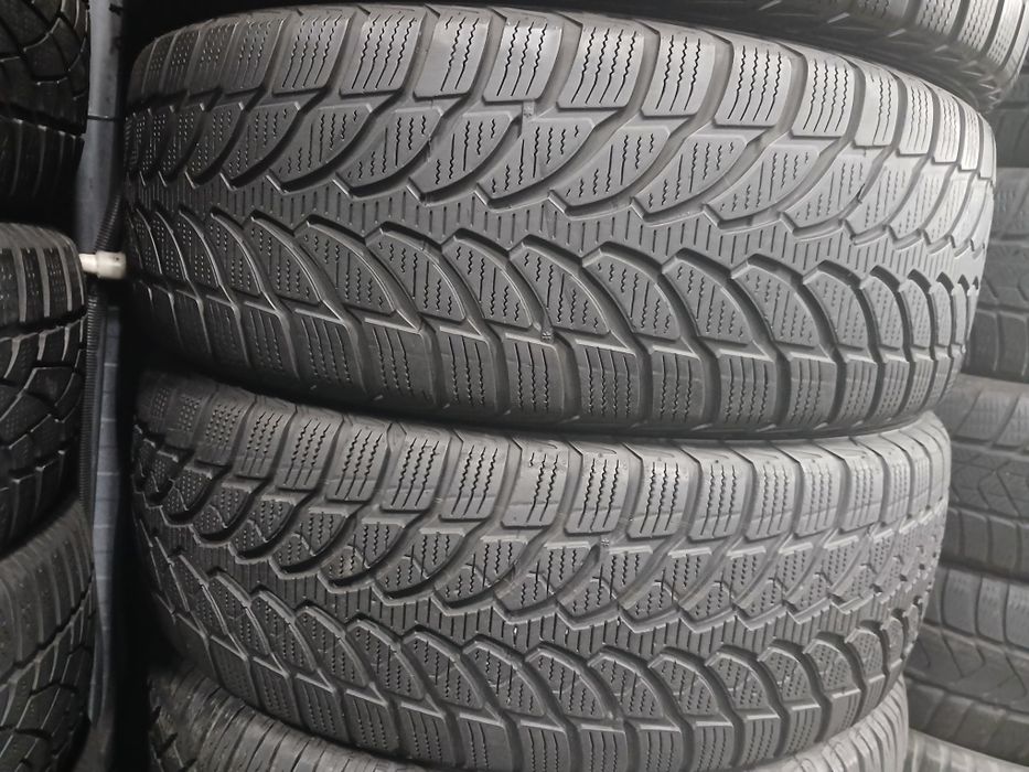 Зимові Шини БВ  205/60 R16  BRIDGESTONE  Blizzak LM-32  Склад