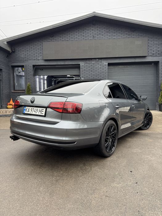 Volkswagen jetta 6. 2014 pik 2.0АТ(115кс)