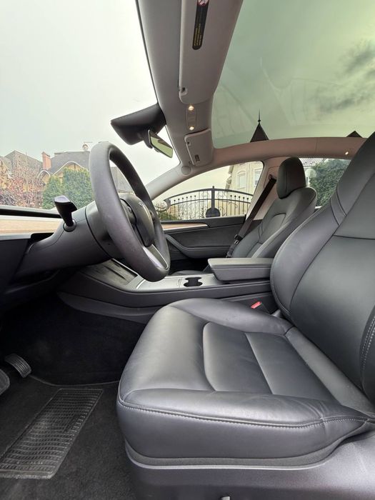 Tesla Model Y Long Rang 82 kWt